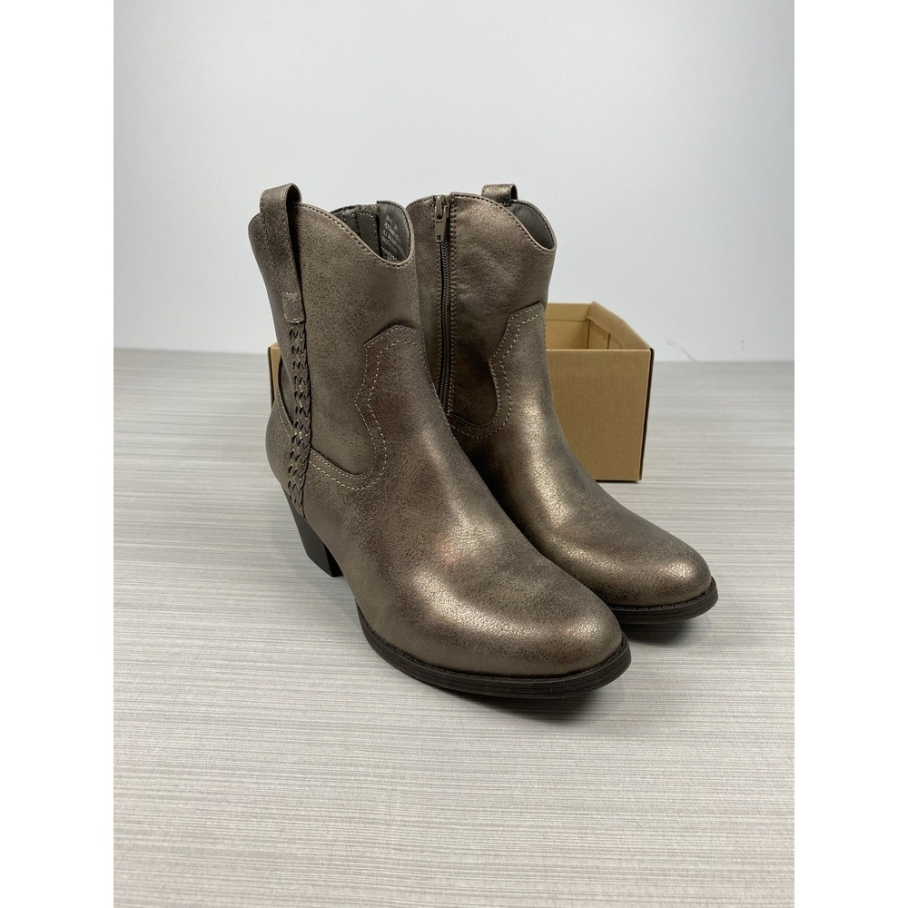 Frye and Co Daxx Stacked Heel Cowboy Boots  Women 9 M Boho Western Heeled Silver